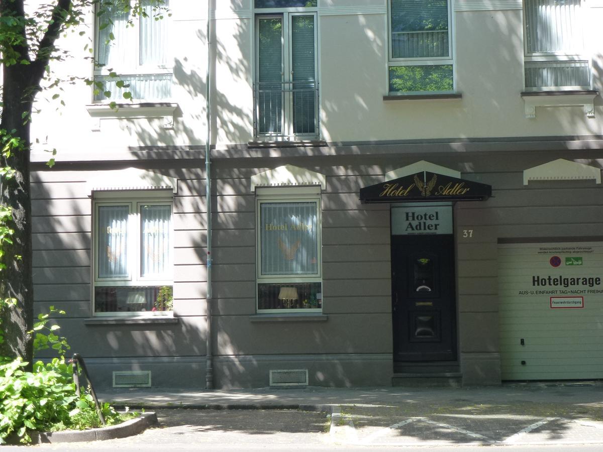 Hotel Adler Дюссельдорф Экстерьер фото